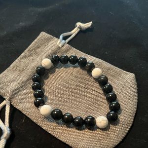 Hand beads black obsidian and moonstone bracelet